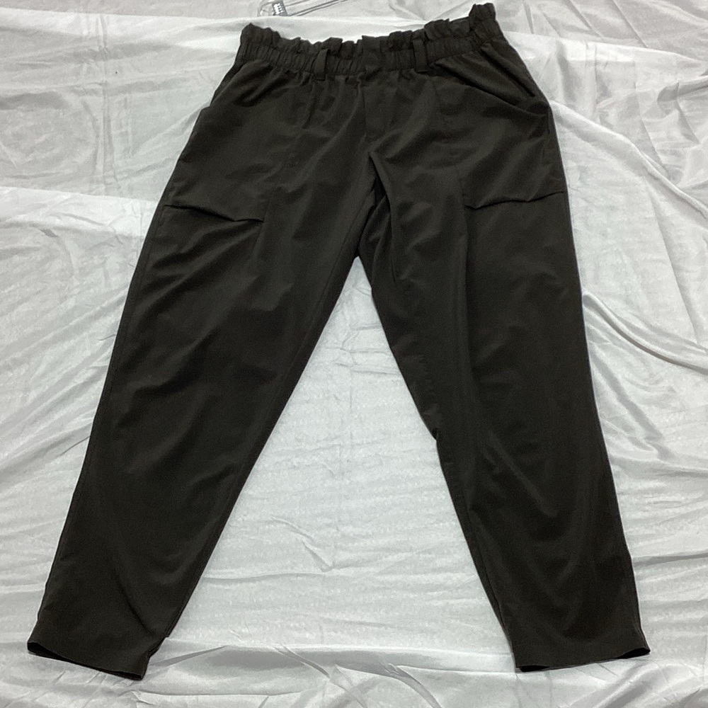 Athleta Women's Cargo Pants size 12